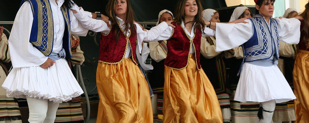 Folkloregruppe der griechischen Gemeinde 2009